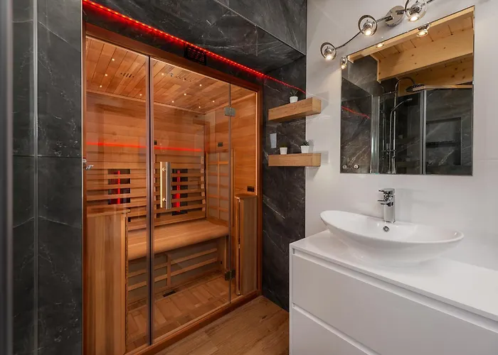 Arkadia Holiday - Domki I Wyjatkowe Atrakcje Dla Dzieci Wladyslawowo Władysławowo