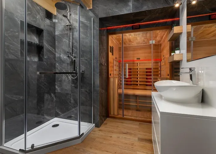 Jaktstuga Arkadia Holiday - Domki I Wyjatkowe Atrakcje Dla Dzieci Wladyslawowo *