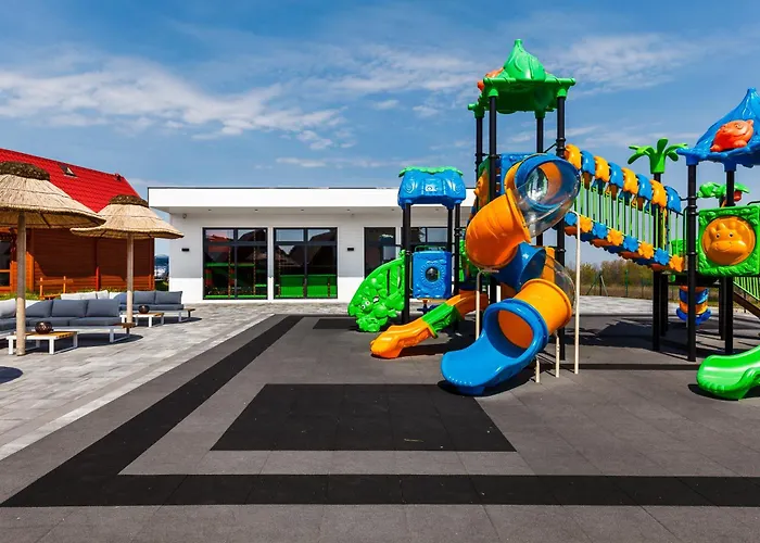 Jaktstuga Arkadia Holiday - Domki I Wyjatkowe Atrakcje Dla Dzieci Wladyslawowo