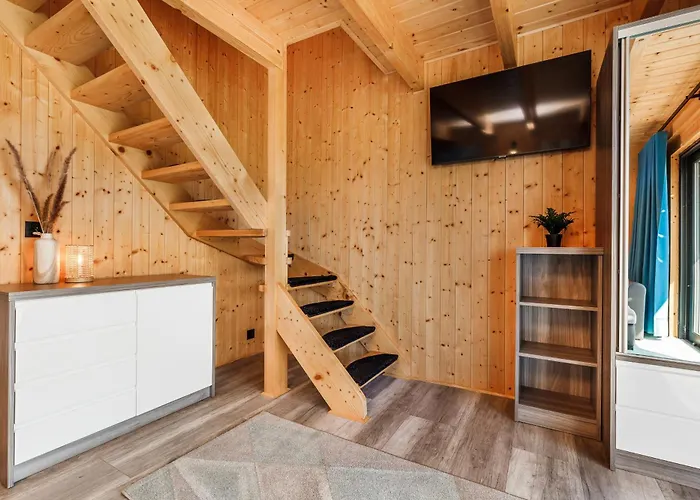 Arkadia Holiday - Domki I Wyjatkowe Atrakcje Dla Dzieci Wladyslawowo *