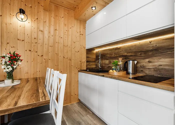 Arkadia Holiday - Domki I Wyjatkowe Atrakcje Dla Dzieci Wladyslawowo Władysławowo