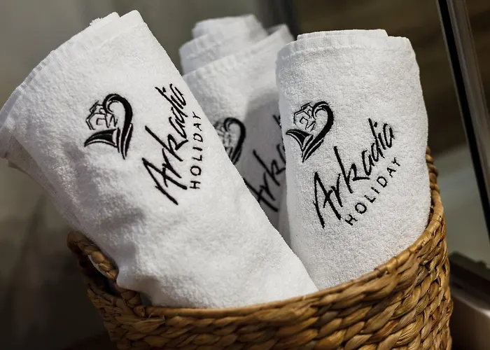 Jaktstuga Arkadia Holiday - Domki I Wyjatkowe Atrakcje Dla Dzieci Wladyslawowo *