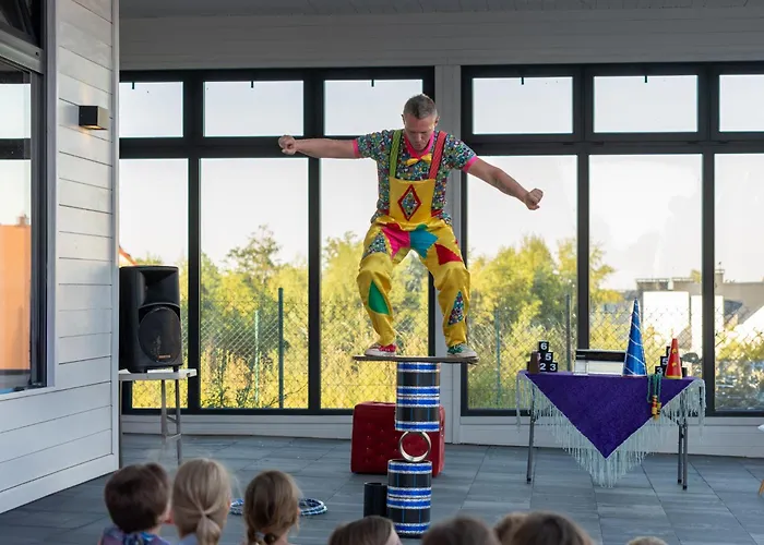 Arkadia Holiday - Domki I Wyjatkowe Atrakcje Dla Dzieci Wladyslawowo Władysławowo